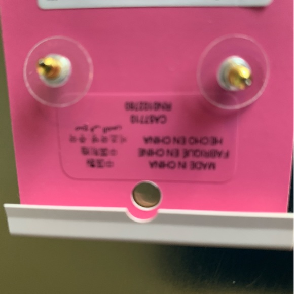 COPY - NWT authentic kate spade snowflake stud earrings goldtone BNWT - Picture 8 of 11